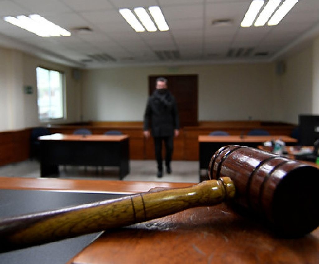 Pedirán 15 años de cárcel para hombre que intentó asesinar a su expareja con motosierra y hacha en Los Muermos
